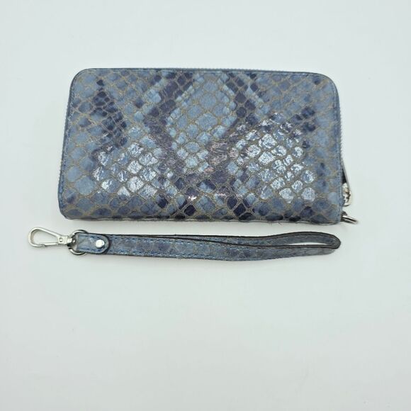 Michael Kors Snakeskin Embossed Wallet Wristlet - Picture 2 of 16